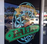 Hollywood Bakery and Cafe - Accommodation Bookings