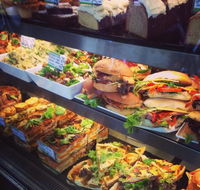 Clint Bradley's Cafe - Accommodation Bookings