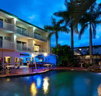 Sheridan Bar  Grill - Accommodation Bookings