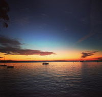 Little Ship Club - Accommodation Bookings