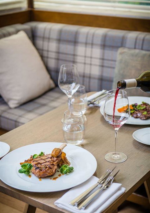 Jade Dumpling Noodle House - Accommodation Bookings 5