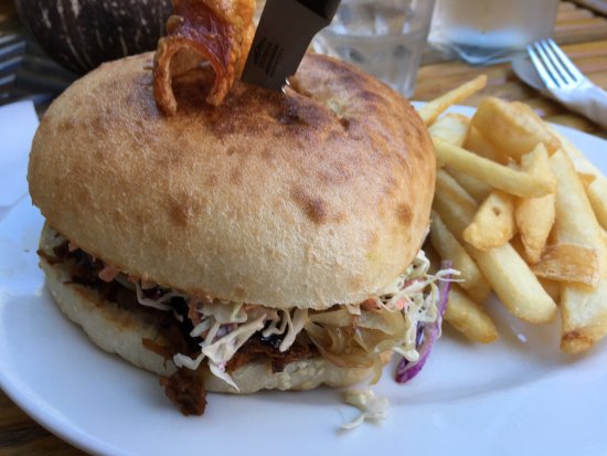 Arcadia QLD Accommodation Bookings