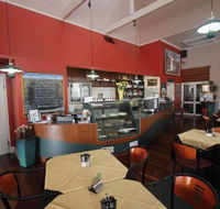 Henry's Cafe and Restaurant - Accommodation Bookings