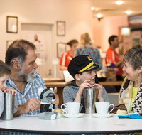 McGinness' Restaurant - Accommodation Bookings