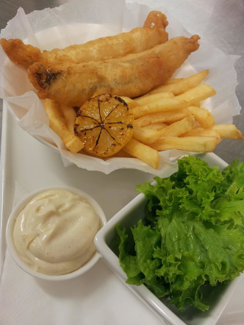 Off The Hook Fish And Chips - Accommodation Bookings 5