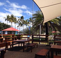 RR Bar and Restaurant - Accommodation Bookings