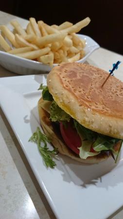 Super Star Cafe - Accommodation Bookings 0