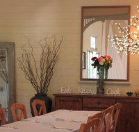 Obi's Restaurant - Accommodation Bookings