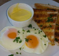 Coffee on Bourbong - Accommodation Bookings