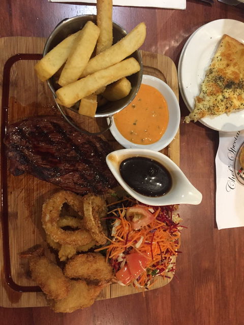 Fire & Ice Restaurant - Accommodation Bookings 1