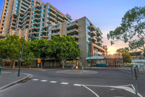 Melbourne Hotel Apartment Flinders Wharf - Accommodation Bookings 3