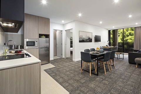 Quest NewQuay, Docklands - Accommodation Bookings 14