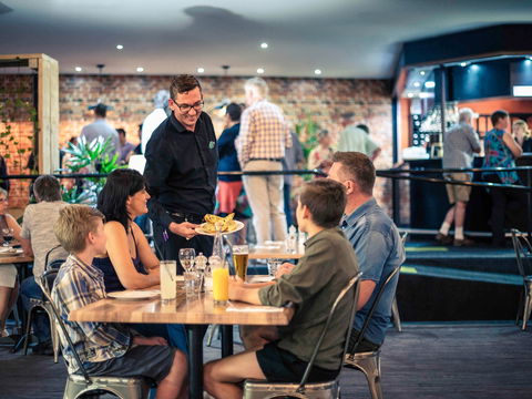 Mercure Kakadu Crocodile Hotel - Accommodation Bookings 8