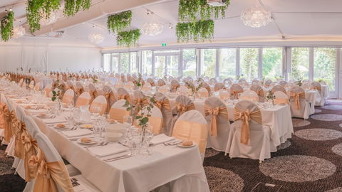 The Glen Hotel & Suites - Accommodation Bookings 9