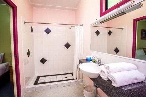 Darra Motel And Conference Centre - Accommodation Bookings 9