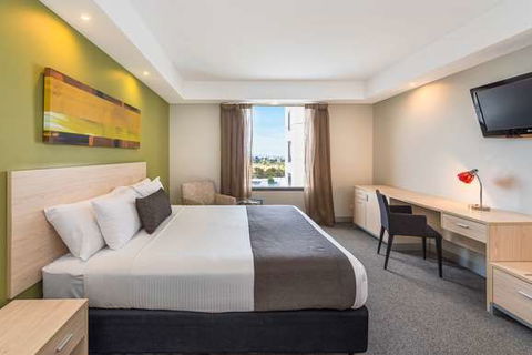 Mantra Tullamarine Hotel - Accommodation Bookings 4