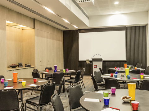Ibis Adelaide - Accommodation Bookings 8