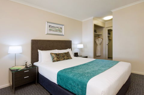 Pacific Suites Canberra - Accommodation Bookings 4