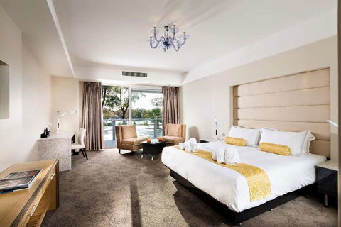 Swan River Hotel - Accommodation Bookings 2