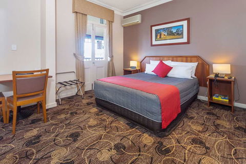 Quality Hotel Bayswater - Accommodation Bookings 1