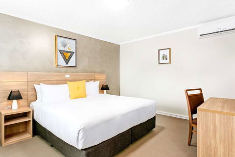Quality Inn Sunshine Haberfield - Accommodation Bookings 13