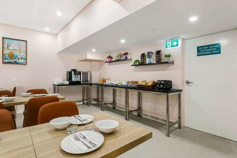 Quality Inn Sunshine Haberfield - Accommodation Bookings 15