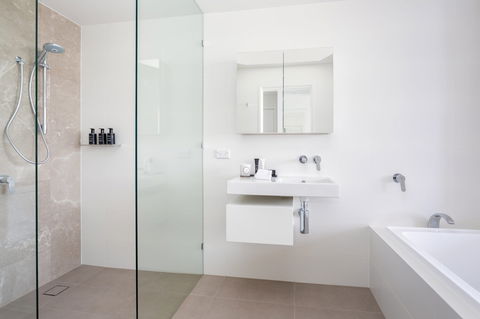 Arise Ruby Gold Coast - Accommodation Bookings 11