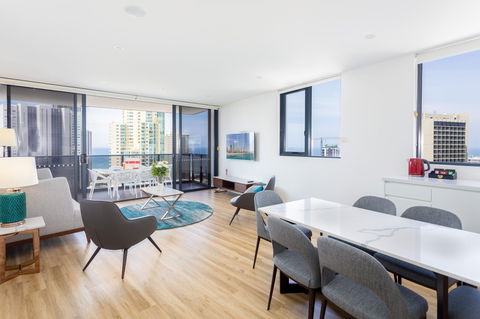 Arise Ruby Gold Coast - Accommodation Bookings 13