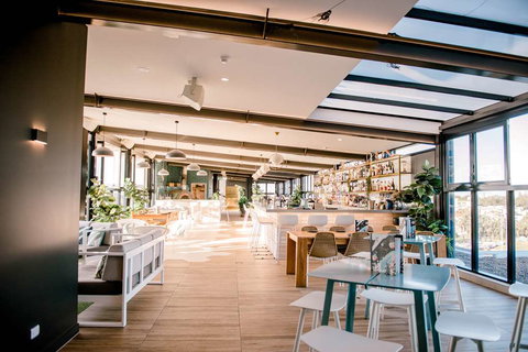 Mantra Southport Sharks - Accommodation Bookings 5