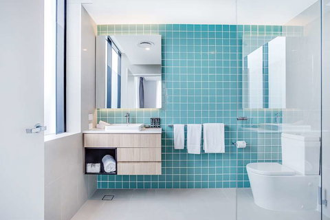 Mantra Southport Sharks - Accommodation Bookings 11