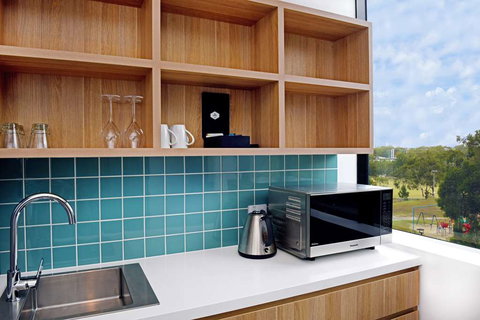 Mantra Southport Sharks - Accommodation Bookings 12