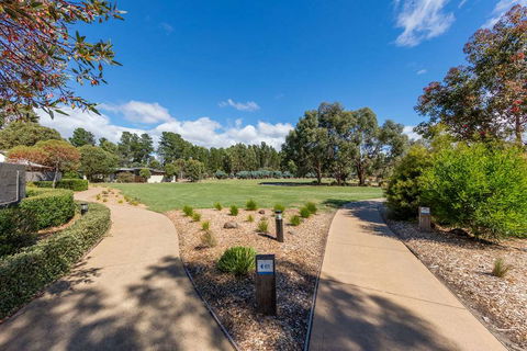 Club Wyndham Seven Mile Beach-Trademark - Accommodation Bookings 1