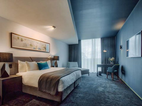 Eatons Hill Hotel - Accommodation Bookings 3