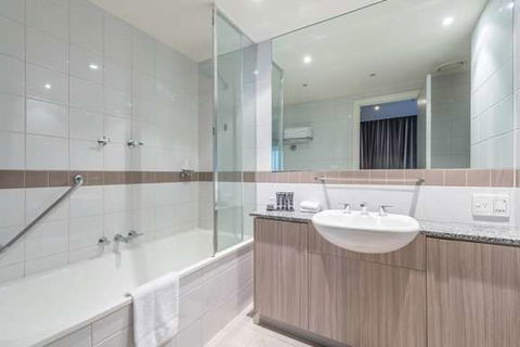Mantra On Russell - Accommodation Bookings 5