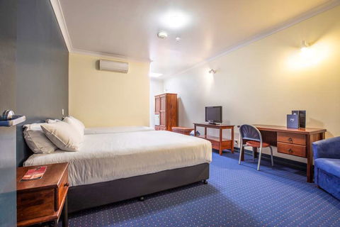 Atherton Hotel - Accommodation Bookings 2