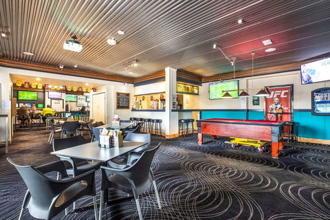 Atherton Hotel - Accommodation Bookings 9