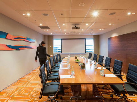 PARKROYAL Melbourne Airport - Accommodation Bookings 8