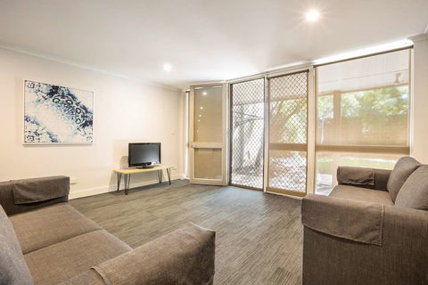 Nightcap At Coolaroo Hotel - Accommodation Bookings 4