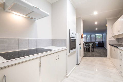 Nightcap At Coolaroo Hotel - Accommodation Bookings 10