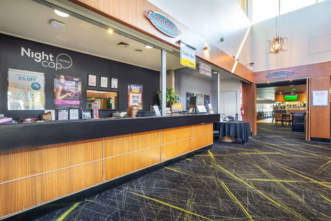 Nightcap At Coolaroo Hotel - Accommodation Bookings 16