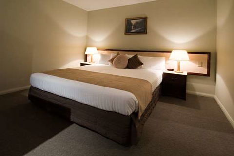 Mantra One Sandy Bay Road - Accommodation Bookings 5