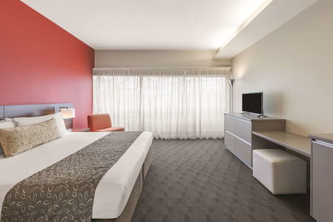 Travelodge Hobart Airport - Accommodation Bookings 7