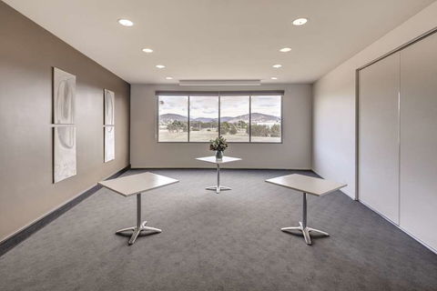 Travelodge Hobart Airport - Accommodation Bookings 12