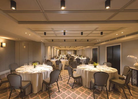 Mayfair Hotel - Accommodation Bookings 11