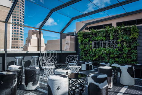 Mayfair Hotel - Accommodation Bookings 13