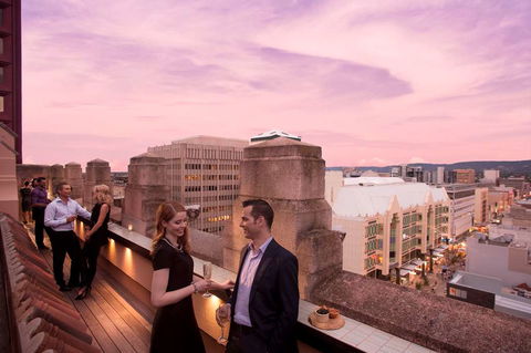 Mayfair Hotel - Accommodation Bookings 14
