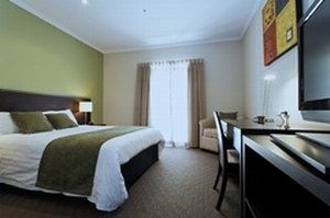 Frome Apartments - Accommodation Bookings 2