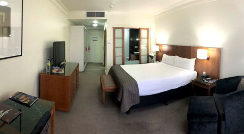 Majestic Roof Garden Hotel - Accommodation Bookings 16