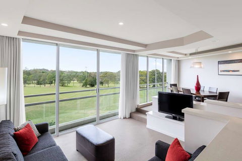 RACV Royal Pines Resort - Accommodation Bookings 12