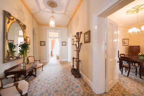 The Hotel Windsor - Accommodation Bookings 9